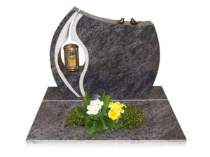 Nr. 250_liten. 27 500,-